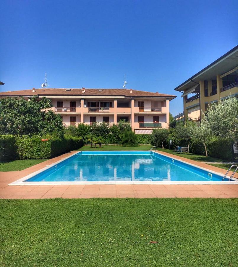 Colombare Suite - Italian Homing Sirmione Esterno foto